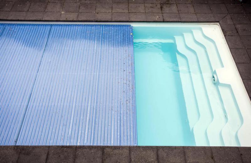 Quels accessoires de piscine choisir pour votre bassin &agrave; Givors ?
